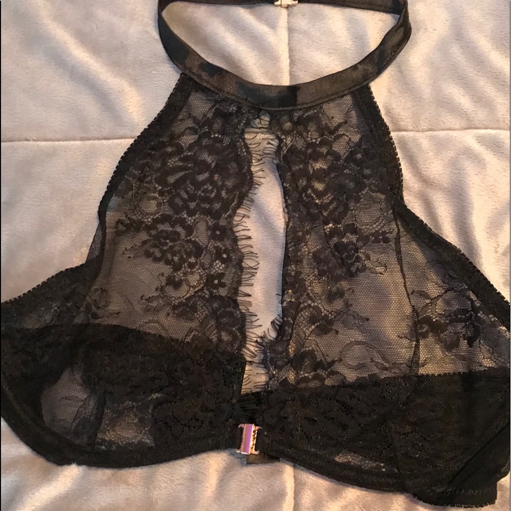Halter Bra